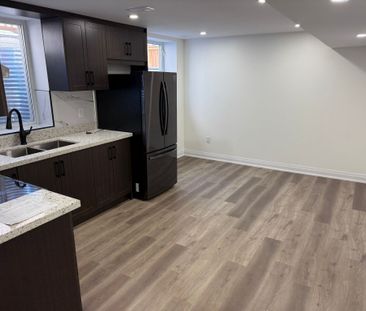 For Lease - 2111 Wilson Street, Innisfil, Ontario - Photo 4