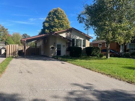 For Lease - 63 Taylor Road, Ajax, Ontario - Photo 2