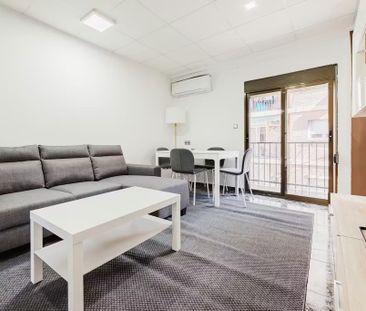 Carrer del Capità Uribarry, Burjassot, Valencian Community 46100 - Photo 1