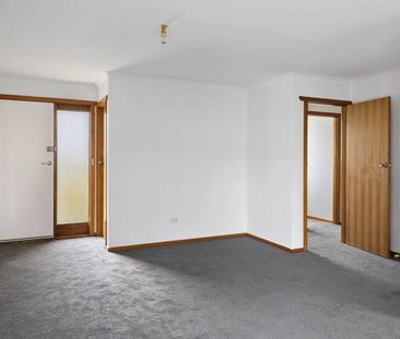 2 Bedroom unit - Photo 1