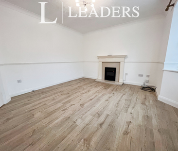 3 bedroom detached house to rent - Photo 4