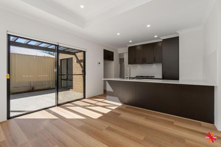 BRAND NEW MODERN VILLA IN A QUITE COMPLEX - Photo 3