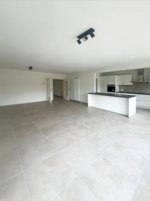 Prachtig gelijkvloers appartement met 2 slaapkamers & tuin in Lier! - Photo 1