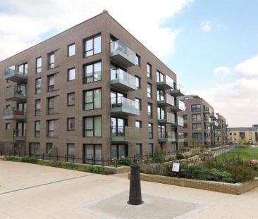 Studio to rent - Photo 6