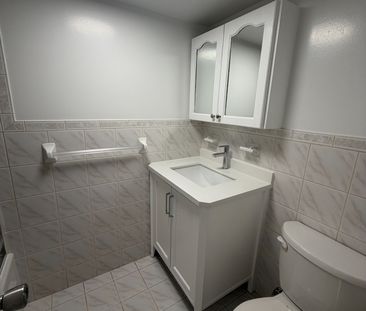 For Lease - 43 Commons Drive Unit# Lower, Toronto, Ontario - Photo 4