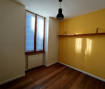 Location Appartement 3 pièces 84m² - Photo 6