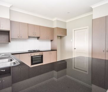 4 Jade Avenue, Orange. - Photo 6