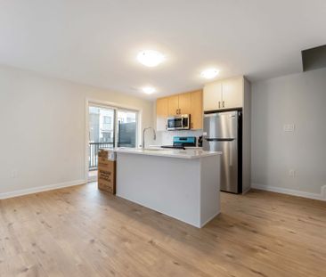 For Lease - 1126 Creekway Private, Kanata, Ontario - Photo 2
