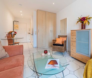 City-Residence: Schönes ruhig gelegenes Apartment in Bockenheim - Photo 2