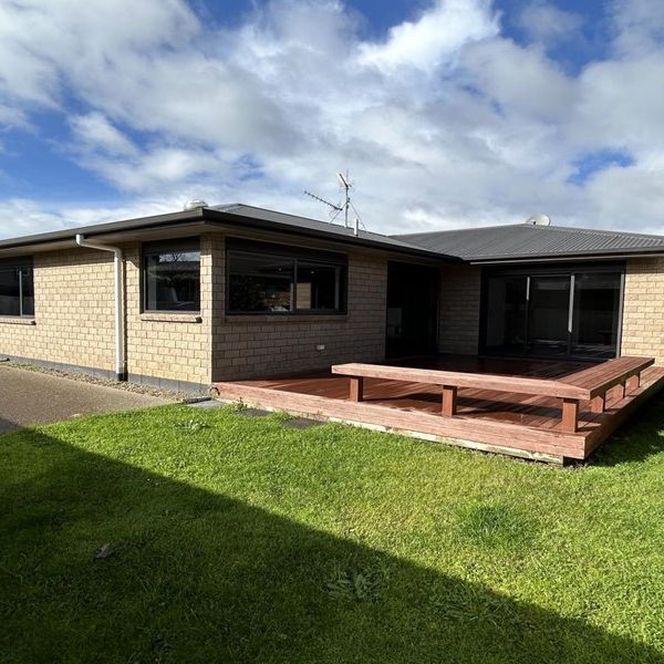 Tuakau, B/5 Westland Road - Photo 1