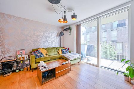 1 bedroom flat to rent - Photo 3