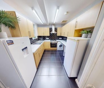 4 bedroom house to rent - Photo 2