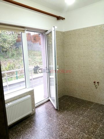 Casa 8 camere de inchiriat in Cluj-Napoca, Andrei Muresanu ID 5920 - Fotografie 5