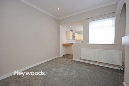 2 bed terraced house to rent in Clare Street, Basford, Stoke-on-trent - Photo 4