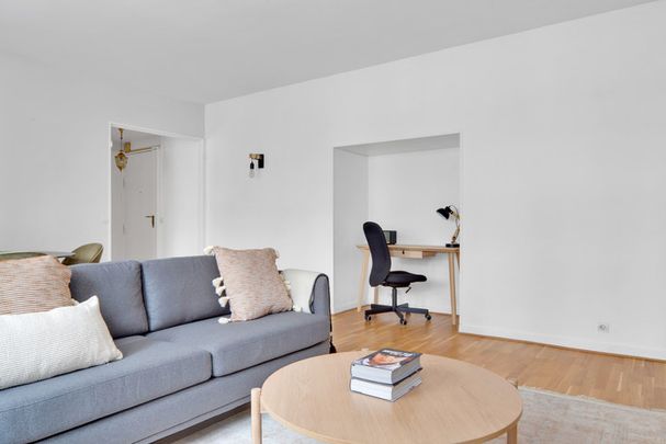 Avenue de Versailles - Photo 1