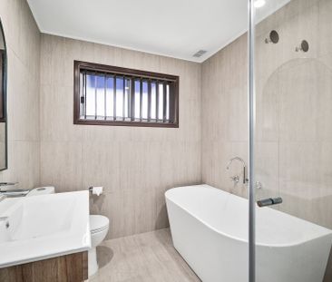 Renovated 3 Bedroom Family Home in Prime Position - Photo 4