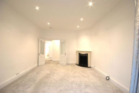 2 bedroom maisonette to rent - Photo 3
