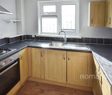 2 bedroom maisonette to rent - Photo 1