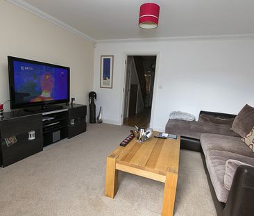 Orchard Mews, Ensbury Park - Photo 3