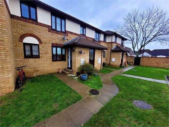 Brayfield Court, Leigh On Sea, Leigh On Sea, SS9 - Photo 1