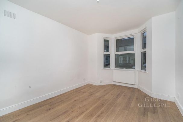 4 bedroom detached house to rent - Photo 1
