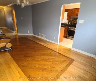 16 Fieldside Drive #Main & 2nd Floor - Photo 2