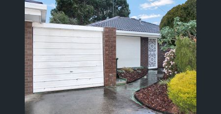 TWO BEDROOM UNIT IN PRIME LOCATION - Photo 5