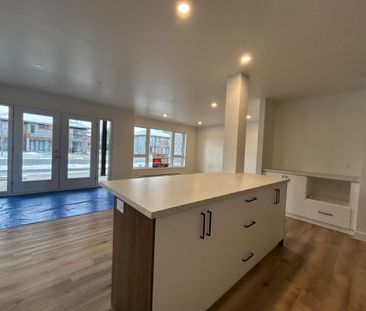 Appartement style condo grand 4 1/2 lumineux - Photo 1