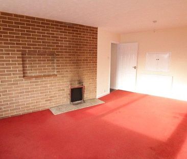 4 bedroom detached house to rent - Photo 1