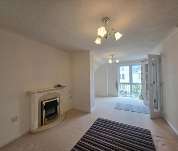 1 bedroom retirement property to rent - Photo 1