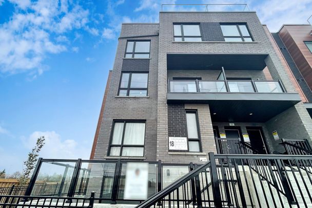 For Lease - 18 Lytham Green Circle Unit# 17, Newmarket, Ontario - Photo 1