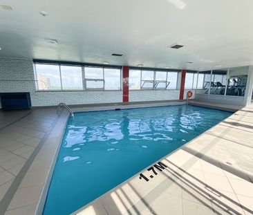235 Sherbrooke St W, Montréal, QC - Photo 1