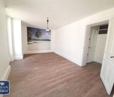 Location Appartement 3 pièces 51m² AGEN 47000 - Photo 2