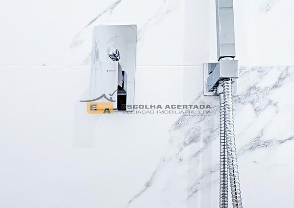 Apartamento T4 em Porto