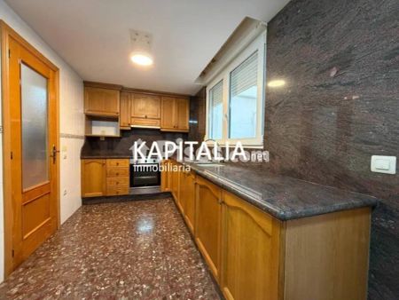 Piso en alquiler en Llombo - Foto 4