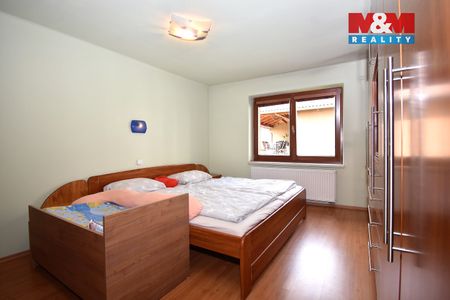 Pronájem domu 180 m² s pozemkem 1 217 m² - Photo 3