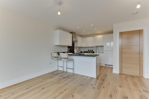 3 Alexandra Road, Epsom, Surrey, KT17 4BH - Photo 1