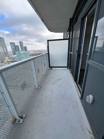 For Lease - 8 Interchange Way Unit# 2803, Vaughan, Ontario - Photo 3