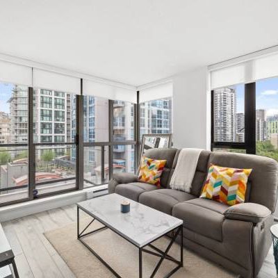 Stunning Yaletown Corner Unit with City Views - Pet-friendly & Fully Furnished! - Photo 4