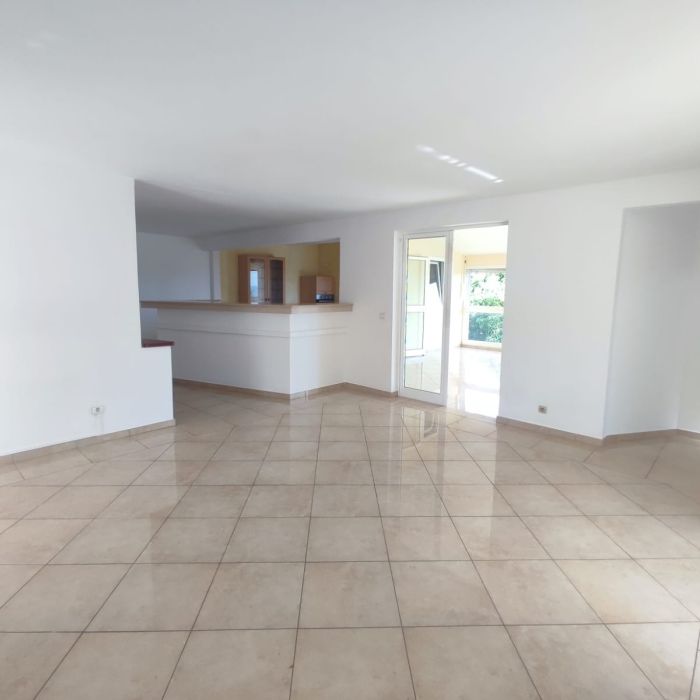 MAISON T4 QUARTIER MONTGERALD - Photo 1