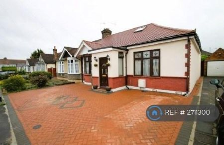3 bedroom bungalow to rent - Photo 5