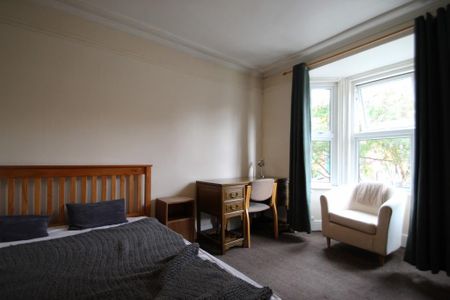 5 bedroom end of terrace house to rent - Photo 5