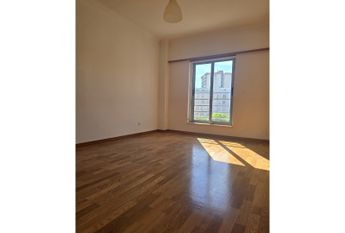 Apartamento T3 em Lisboa