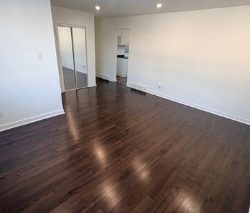 Rue Pellan, J4W 1J1, Brossard - Photo 1