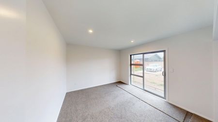 Foxton - 3 Bedrooms - Photo 3