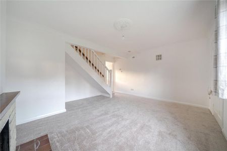 2 bedroom semi-detached house to rent - Photo 3