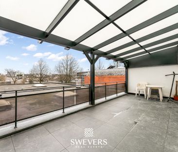 Volledig gerenoveerd appartement van 102 m² met twee slaapkamers, l... - Photo 6