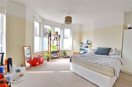 5 bedroom terraced house to rent - Photo 2
