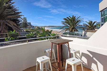 Three Bedroom Coastal Sanctuary in the Heart of Cronulla - Photo 4