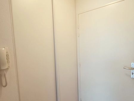 Location Appartement 1 pièces 31 m2 à Saint-Sébastien-sur-Loire - Photo 5